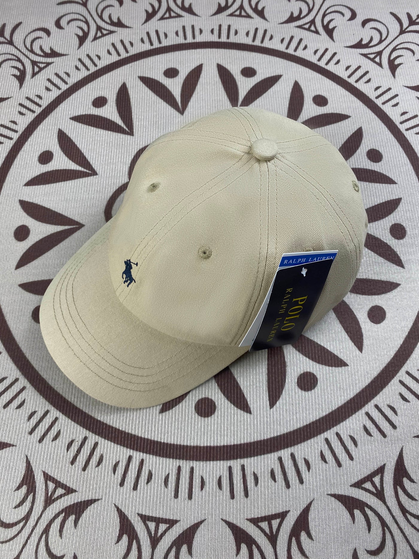 Casquette élégante et confortable