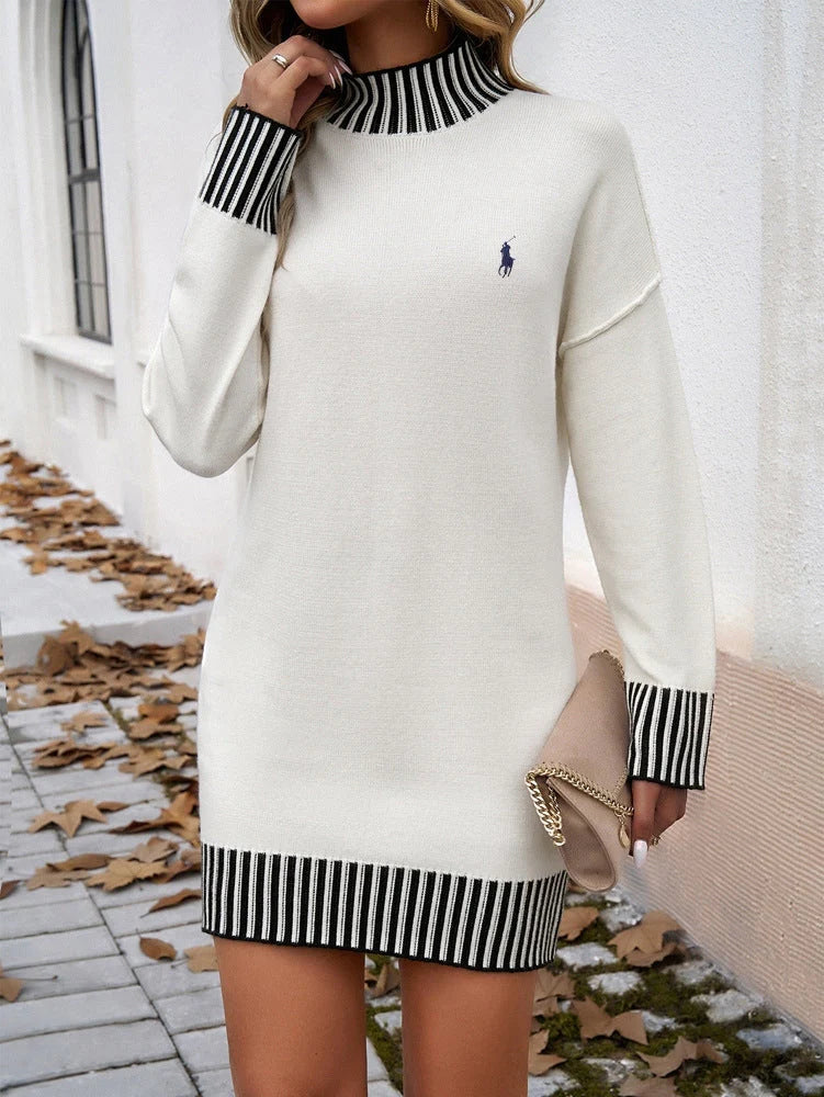 Robe pull à col montant avec finitions côtelées