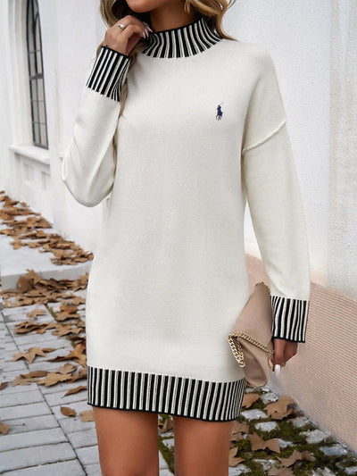 Robe pull à col montant avec finitions côtelées