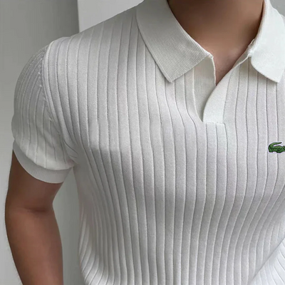 Polo en maille côtelée style "Old Money"