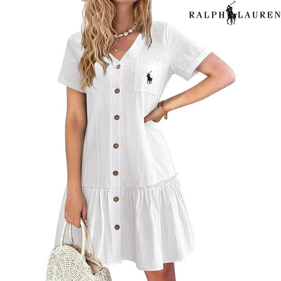 Robe féminine boutonnée – Fluidité et raffinement estival