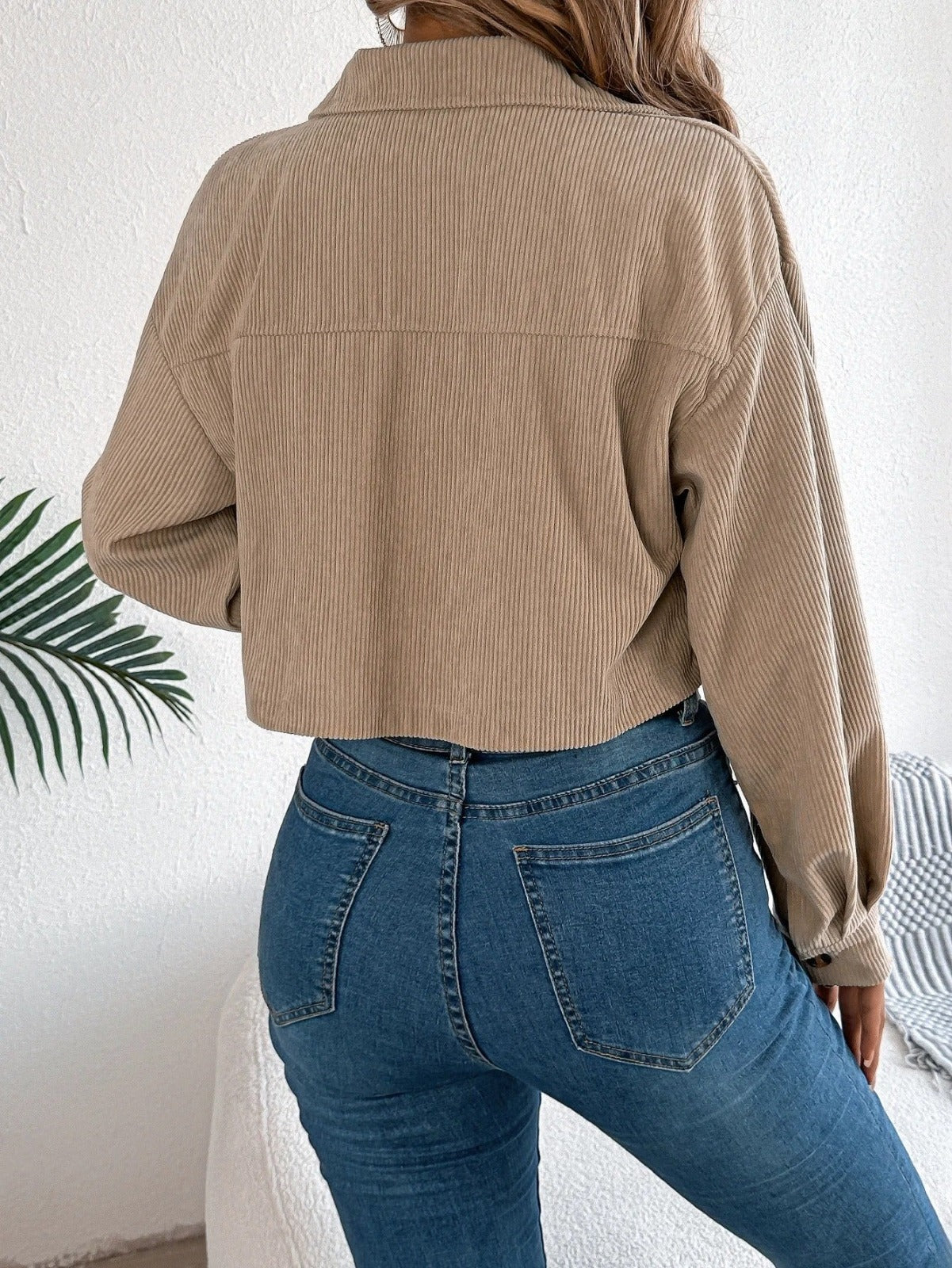 Veste femme courte en velours côtelé