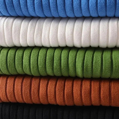 Pull à col roulé côtelé pour homme