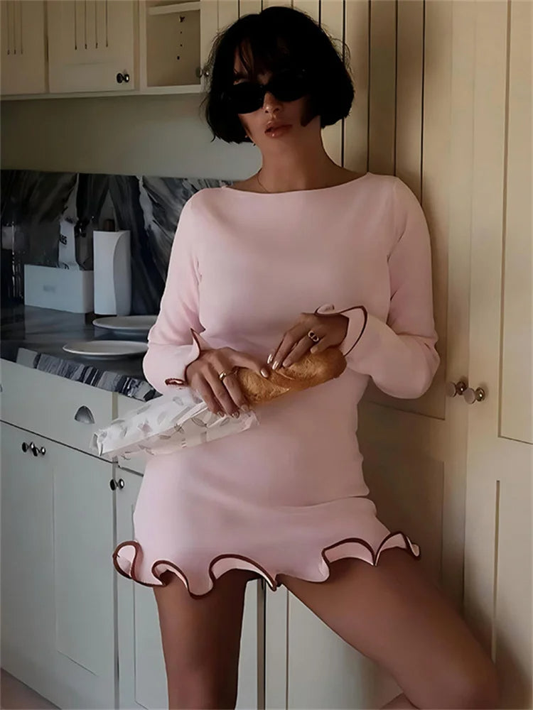 Mini-Robe à Volants Femme – Élégante & Décontractée, Manches Longues, Coupe Slim