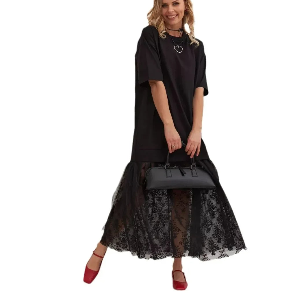 Robe t-shirt en coton pour femmes avec jupe patchwork.